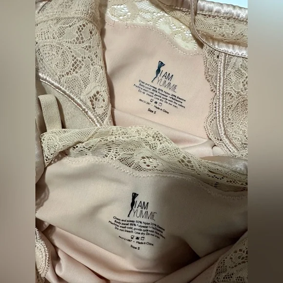 I Am Yummie 2 Pack Nude Lace Wireless Layering Camisole Women’s SMALL Cami NWOT - Picture 4 of 8